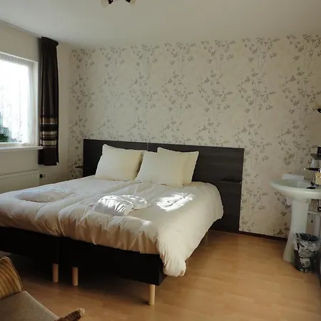 Nicolaashoeve Beemster Bed & Breakfast Noordbeemster